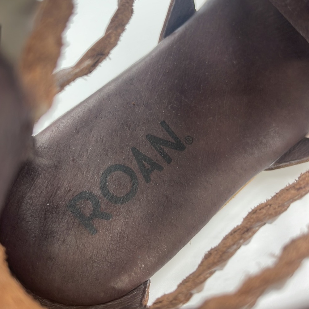 BRAND NEW ROAN Cognac Gladiator Sandals. US Size 10. - Picture 4 of 6